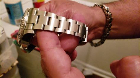 how to polish a rolex watch|how to remove scratches from rolex bracelet.